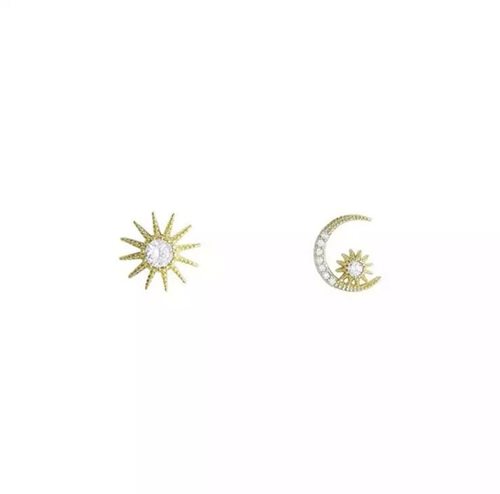 עגילים צמודים ציפוי זהב- כוכב וירח אי סימטרי